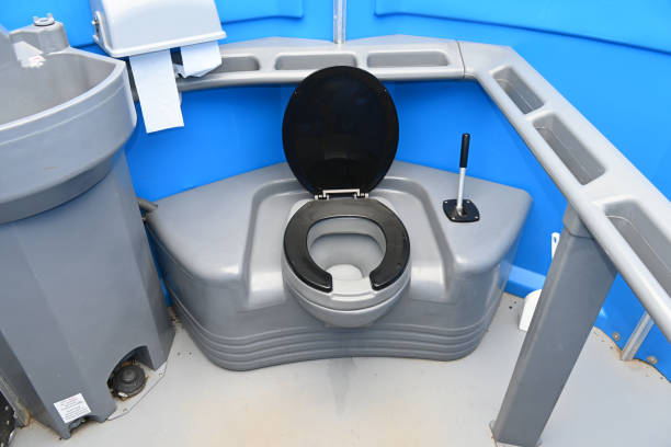 Portable Toilet Options We Offer in Pilot Point, TX